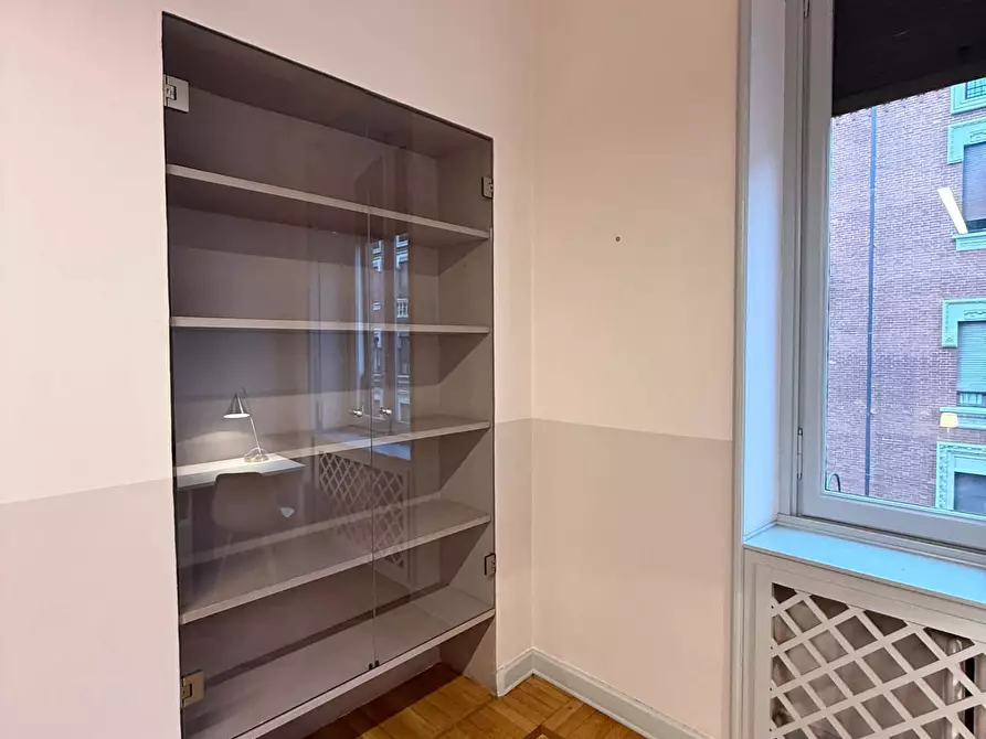 Immagine 3 di Camera in affitto  in Corso Re Umberto95 a Torino