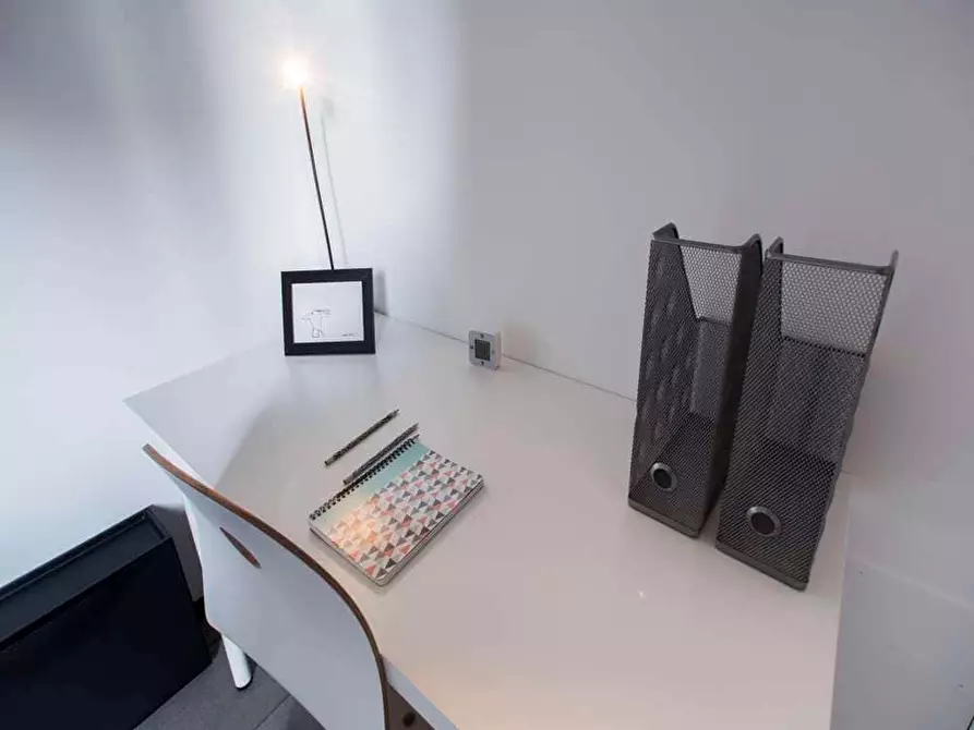 Immagine 12 di Camera in affitto  in Via Francesco Arese12 a Milano