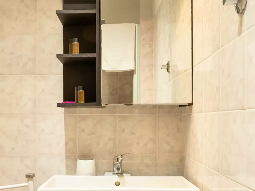 Immagine 20 di Appartamento in affitto  in Via Osteria del Guanto a Firenze