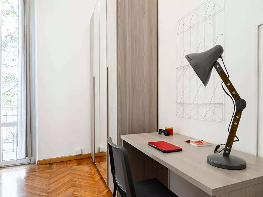 Immagine 5 di Camera in affitto  in Via Antonio Bazzini27 a Milano