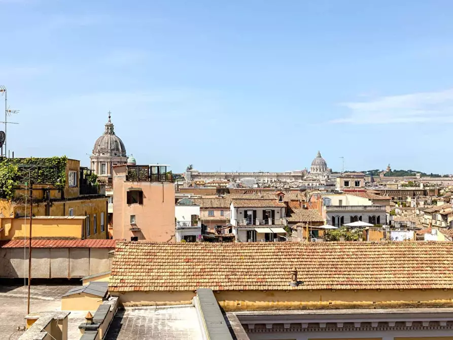 Immagine 36 di Appartamento in affitto  in Via di San Sebastianello9 a Roma