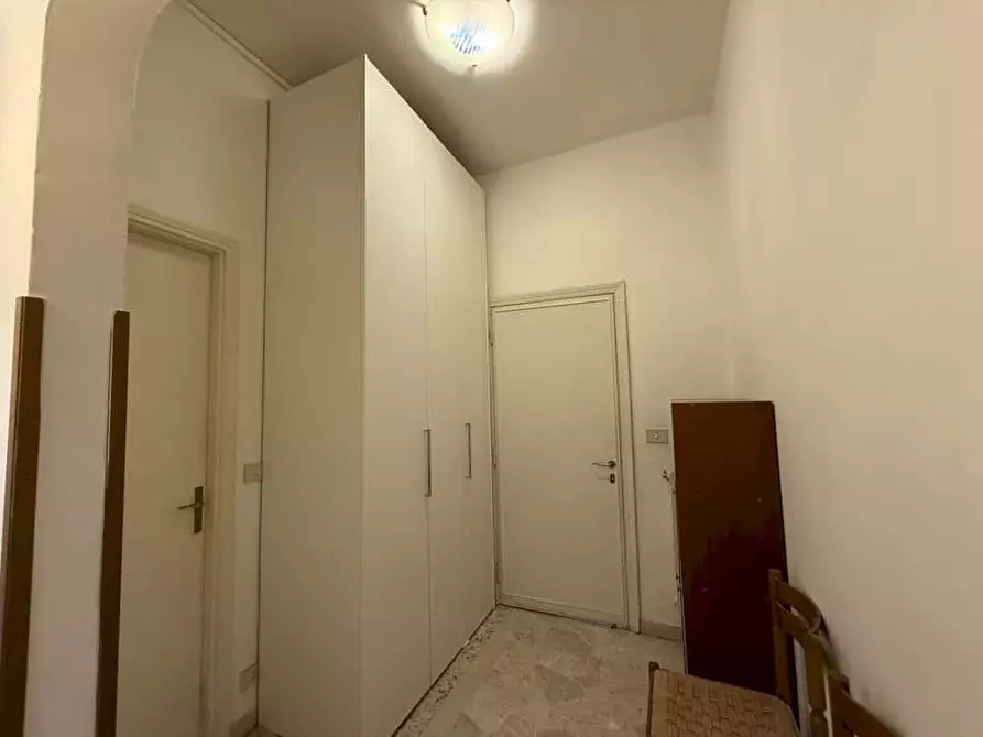 Immagine 17 di Camera in affitto  in Via dei Sette Santi4 a Firenze