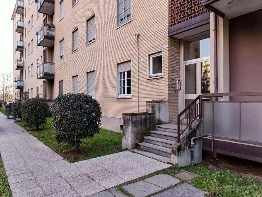Immagine 39 di Camera in affitto  in Via Dei Mandorli, Cesano Boscone6 a Buccinasco