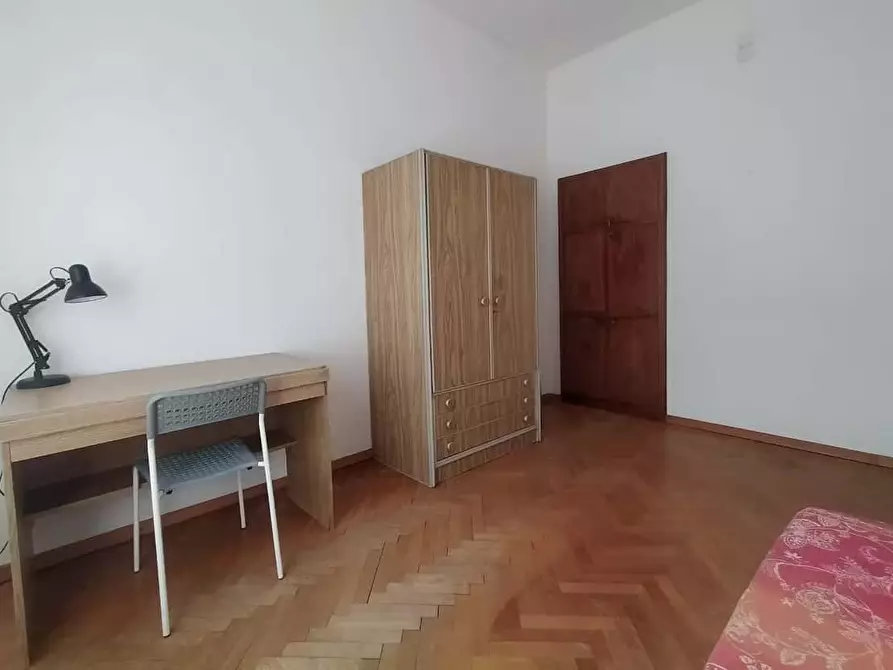 Immagine 3 di Camera in affitto  in Via Regina Pacis4 a Trento