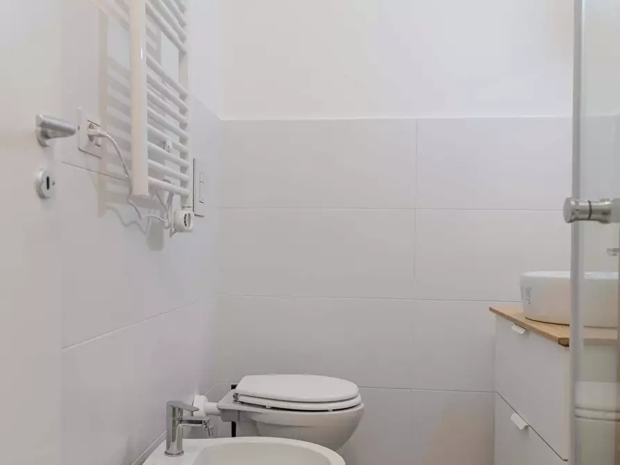 Immagine 12 di Camera in affitto  in Via Savona26 a Milano