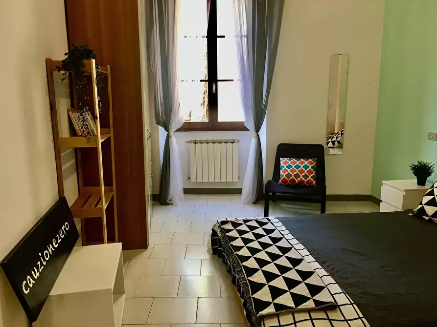 Immagine 2 di Camera in affitto  in Via del Ponte Rosso13 a Firenze