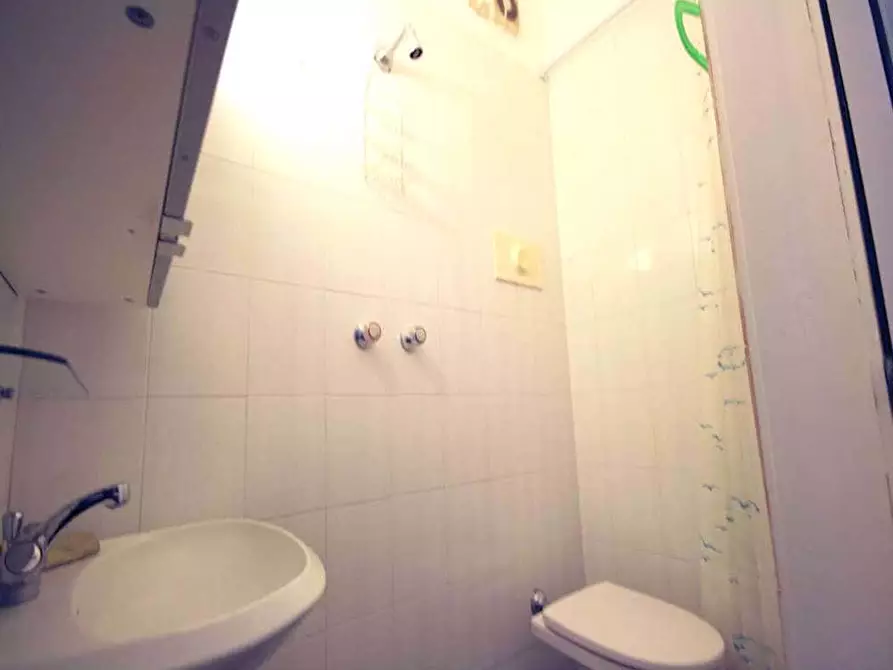 Immagine 4 di Camera in affitto  in Viale Lombardia18 a Milano