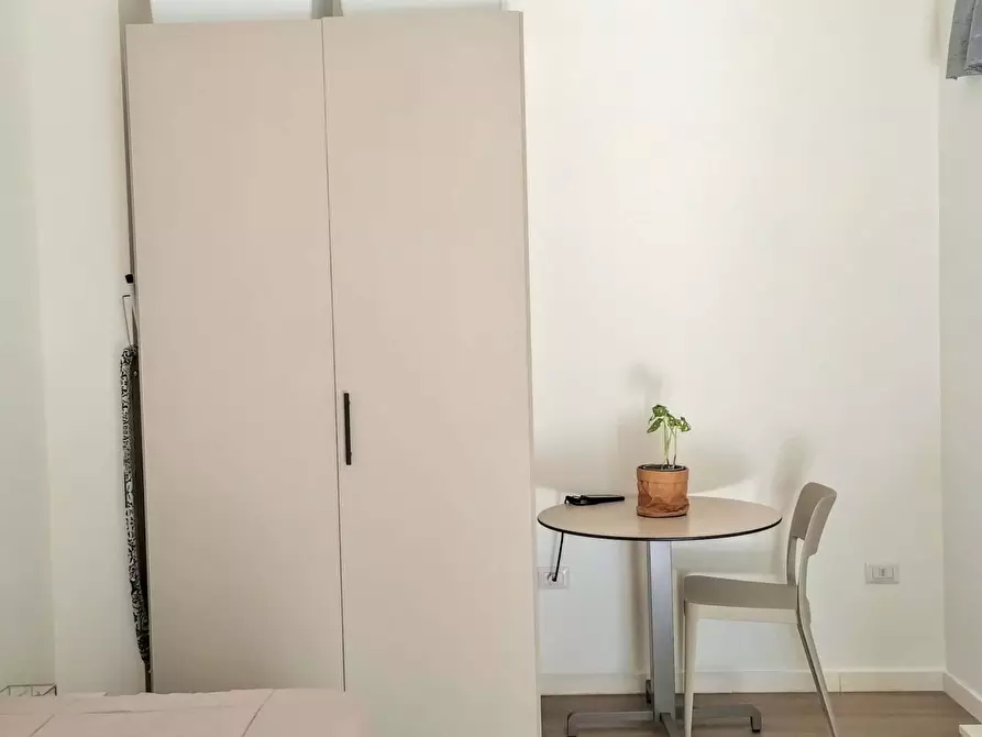 Immagine 4 di Appartamento in affitto  in Via Bari a Milano
