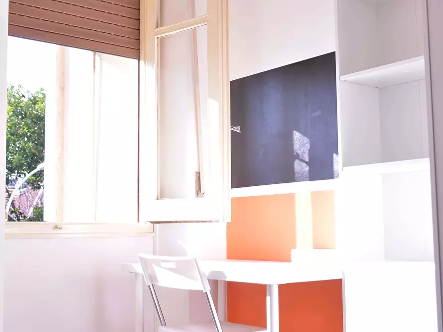 Immagine 2 di Camera in affitto  in Via Is Mirrionis87 a Cagliari