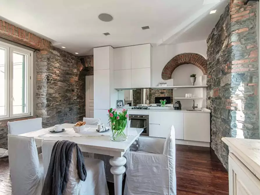 Immagine 23 di Appartamento in affitto  in Via Morazzone Pier Francesco Mazzucchelli a Como