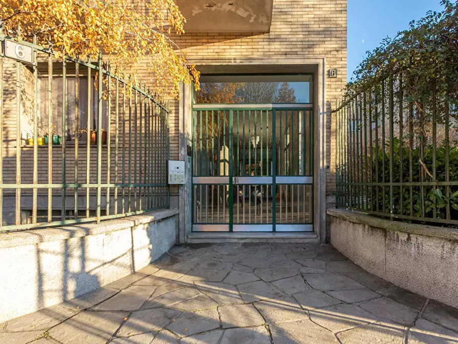 Immagine 17 di Appartamento in affitto  in Viale Renato Serra6 a Milano