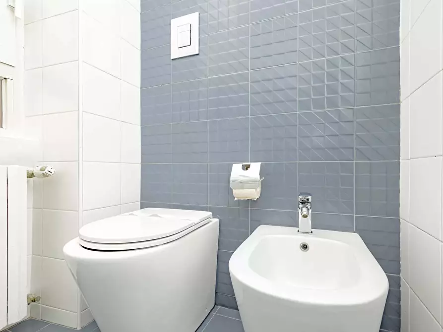 Immagine 27 di Appartamento in affitto  in Via Giambellino71 a Milano