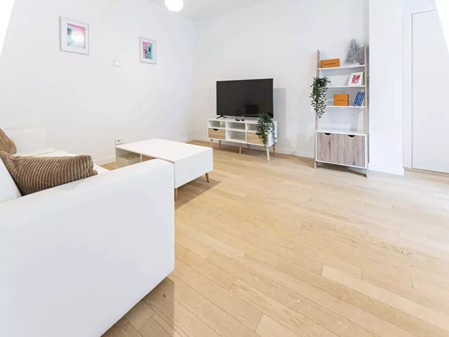 Immagine 15 di Appartamento in affitto  in Via Principe Eugenio3 a Milano