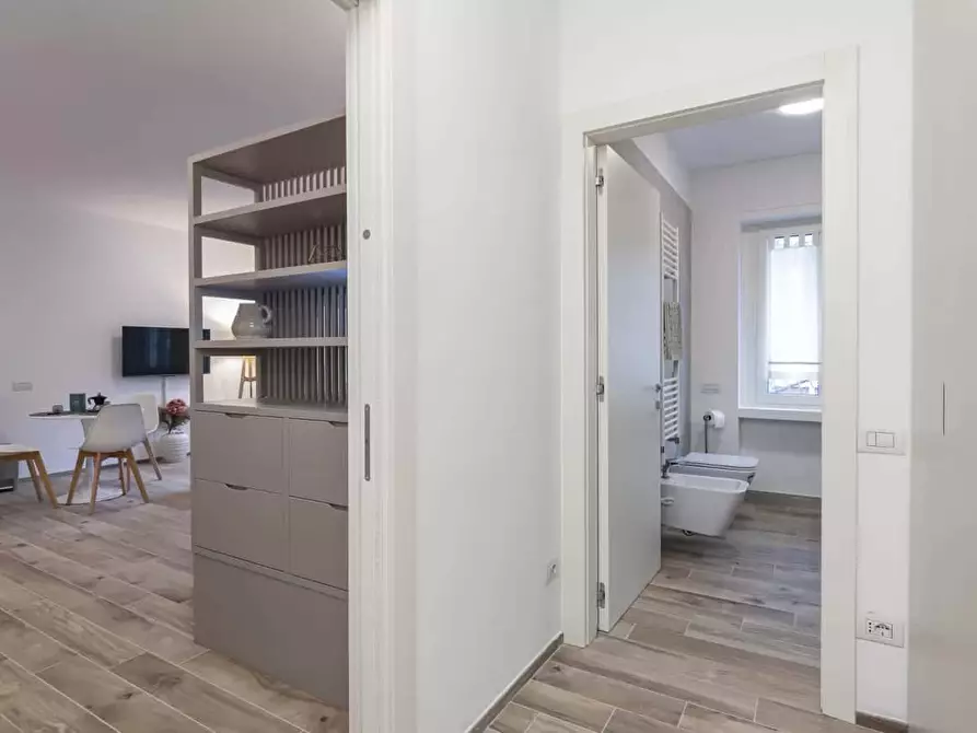 Immagine 12 di Appartamento in affitto  in Viale Campania23 a Milano