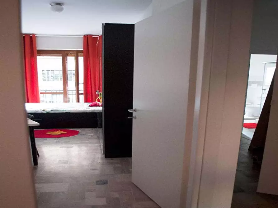 Immagine 43 di Camera in affitto  in Via Bassini19 a Milano