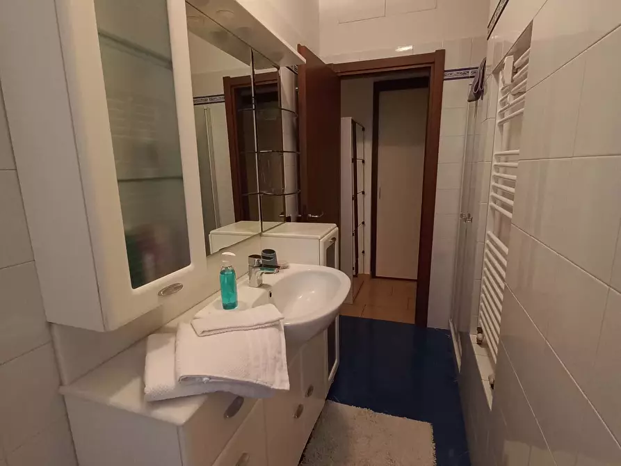 Immagine 10 di Camera in affitto  in Via Flavio Andò3 a Milano