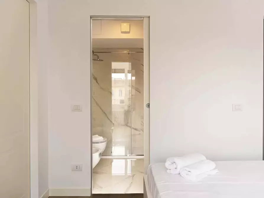 Immagine 10 di Appartamento in affitto  in Via Melchiorre Gioia1 a Milano