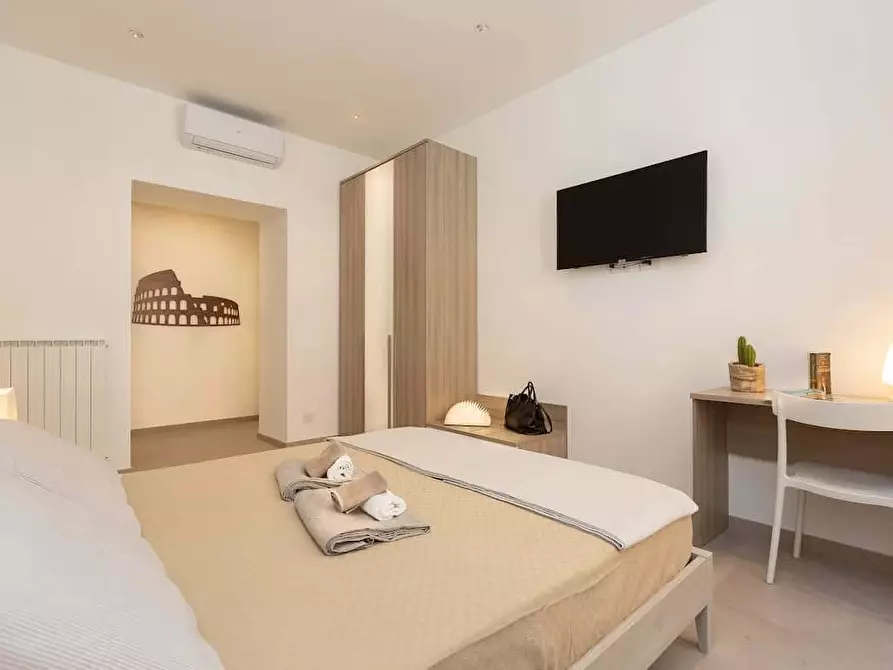 Immagine 21 di Appartamento in affitto  in Via Marco Aurelio43 a Roma