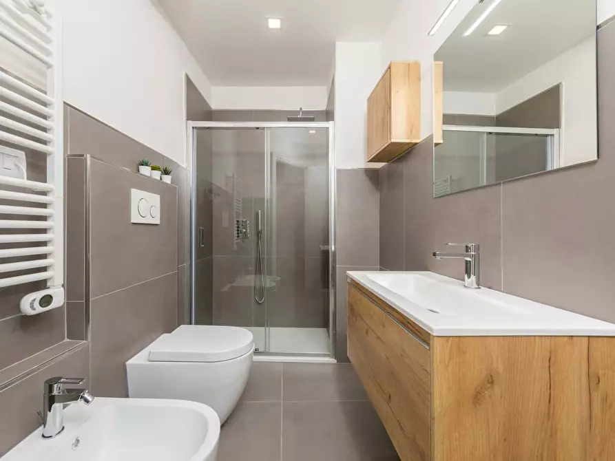 Immagine 12 di Camera in affitto  in Via Armari11 a Ferrara