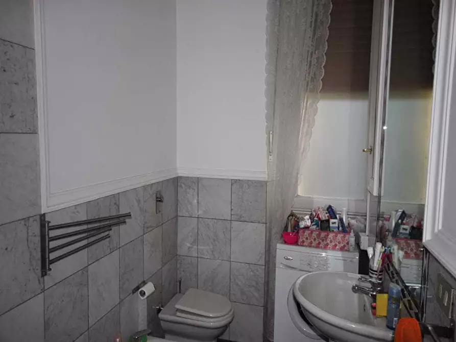 Immagine 16 di Camera in affitto  in Piazza Maria Adelaide di Savoia5 a Milano