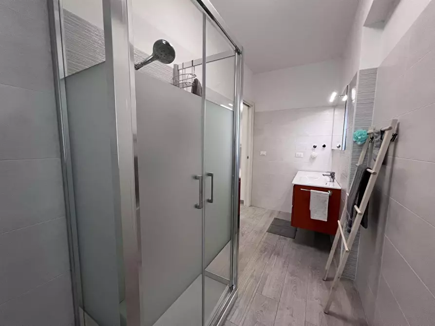 Immagine 42 di Camera in affitto  in Via Genova19 a Bologna