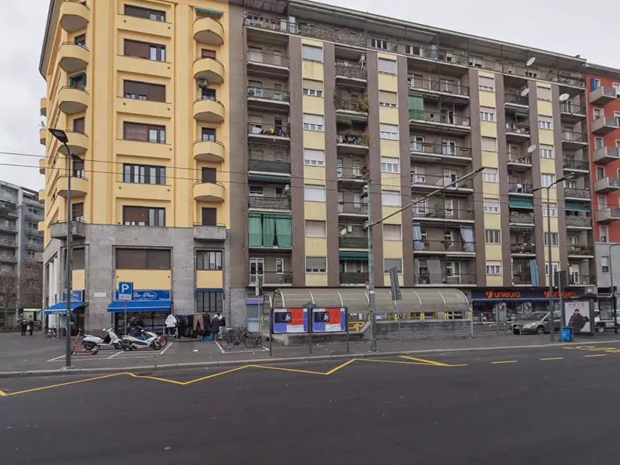 Immagine 24 di Appartamento in affitto  in Viale Lucania3 a Milano