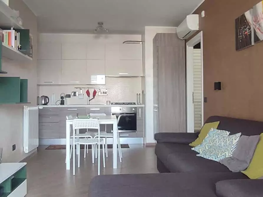 Immagine 20 di Appartamento in affitto  in Via Luigi de Marchi79 a Roma