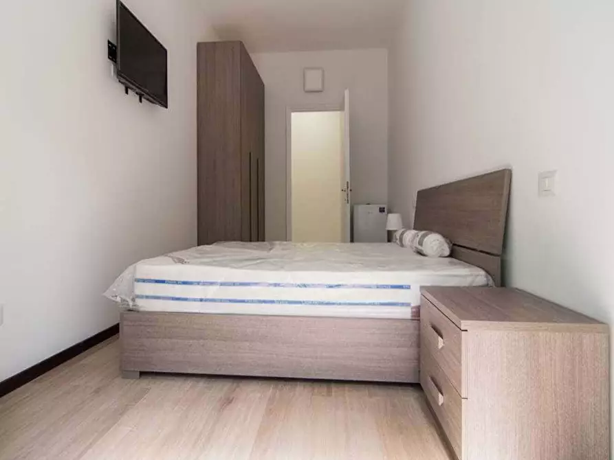 Immagine 4 di Camera in affitto  in Via Francesco Reina14 a Milano