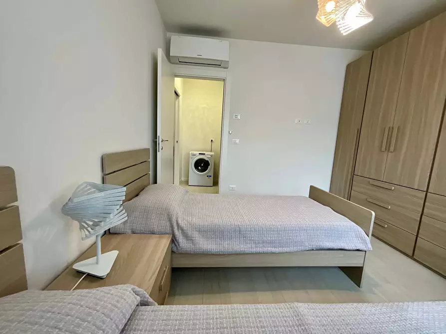 Immagine 11 di Appartamento in affitto  in Via Filippo de Pisis2 a Bologna