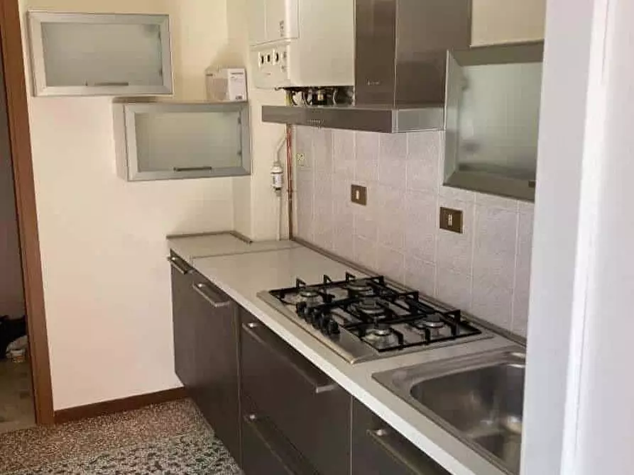 Immagine 4 di Camera in affitto  in Via Pietro dal Monte16 a Brescia
