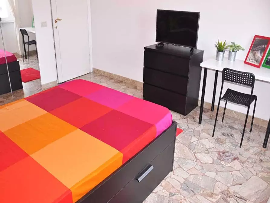 Immagine 6 di Camera in affitto  in Viale Molise65 a Milano