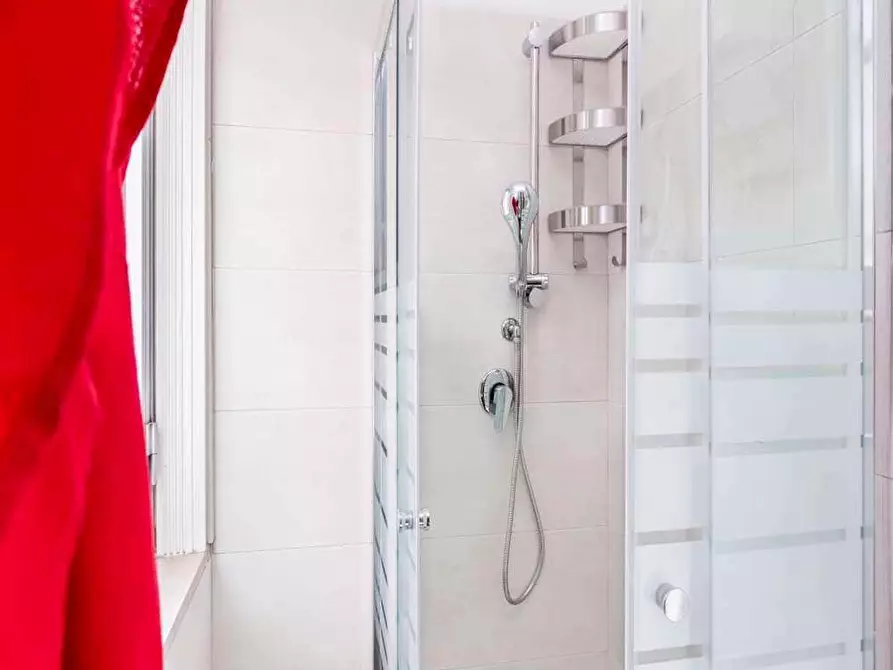 Immagine 23 di Camera in affitto  in Via Giuseppe Frua16 a Milano