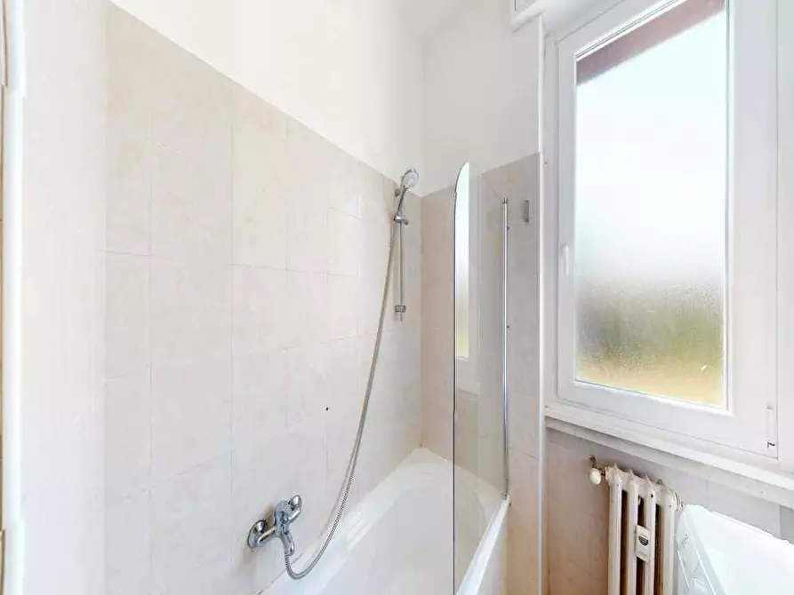 Immagine 16 di Camera in affitto  in Viale Certosa21 a Milano