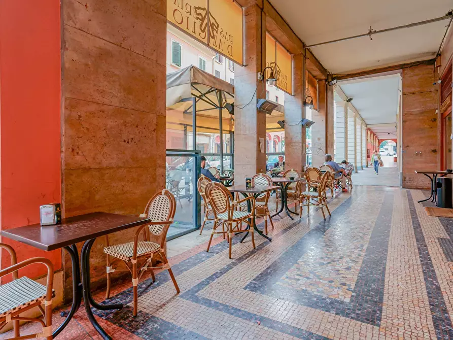 Immagine 30 di Appartamento in affitto  in Via Mirasole10 a Bologna