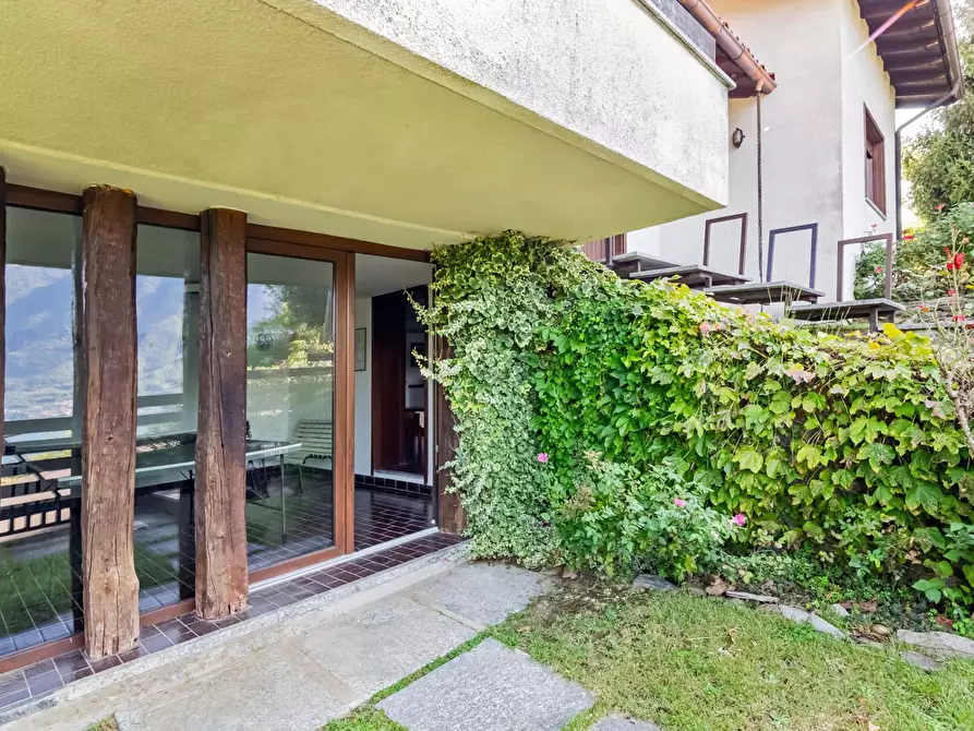 Immagine 42 di Appartamento in affitto  in Via Bellavista a Tremezzina