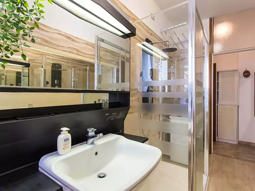 Immagine 14 di Appartamento in affitto  in Via Egadi a Milano