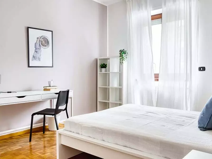 Immagine 4 di Camera in affitto  in Via Ronchi24 a Milano