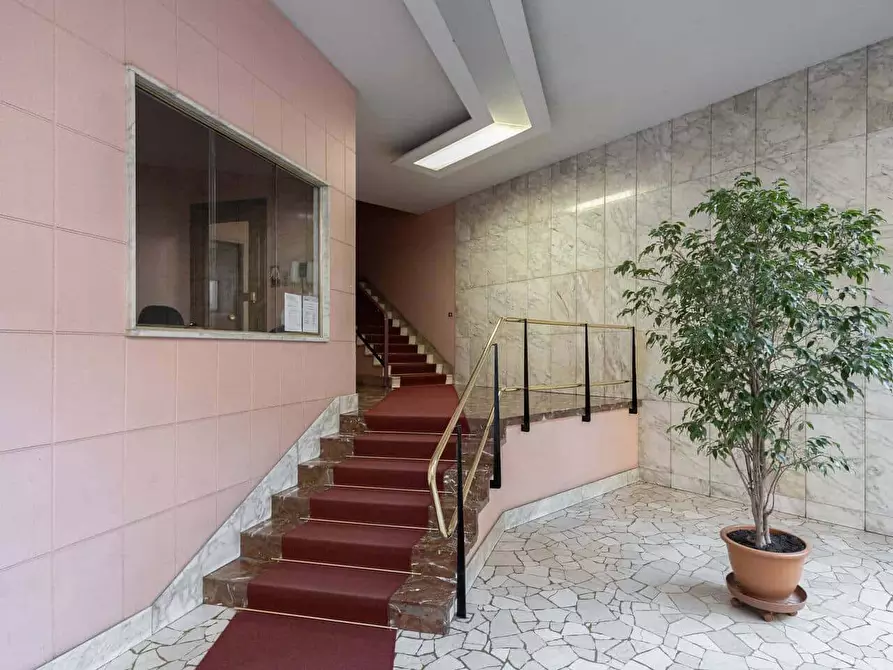 Immagine 31 di Appartamento in affitto  in Via Lomazzo38 a Milano