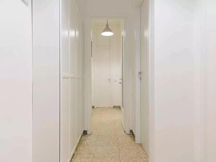 Immagine 13 di Camera in affitto  in Via delle Ande8 a Milano