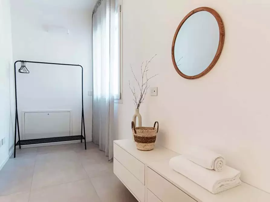 Immagine 26 di Appartamento in affitto  in Via Bellinzona52 a Como