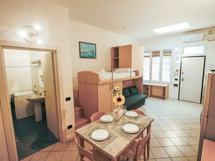 Immagine 4 di Appartamento in affitto  in Via Castelmerlo27 a Bologna