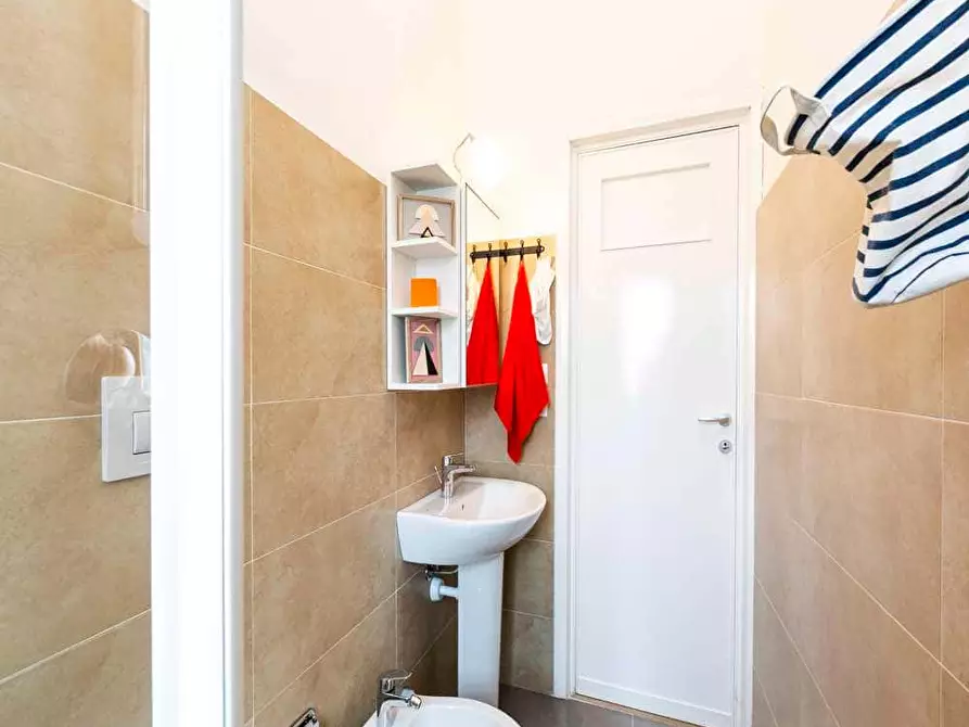 Immagine 49 di Camera in affitto  in Viale Beatrice D'Este4 a Milano