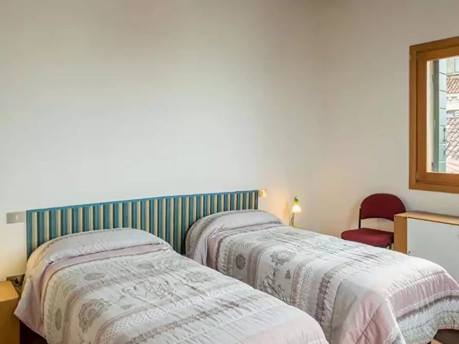 Immagine 18 di Appartamento in affitto  in Riviera San Nicolò31 a Venezia