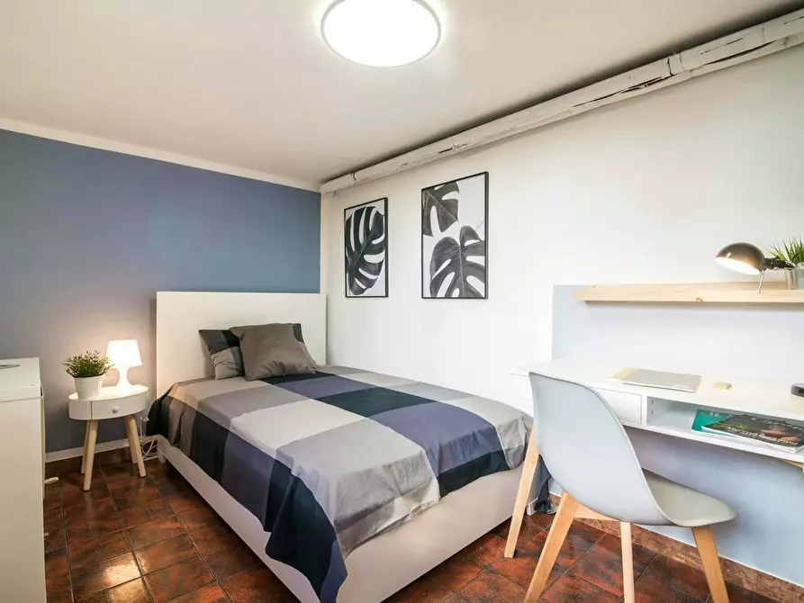 Immagine 1 di Camera in affitto  in Via Silvio Trentin a Venezia