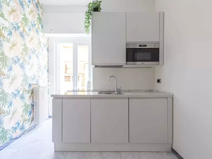 Immagine 2 di Appartamento in affitto  in Via Alessandro Manzoni a Milano