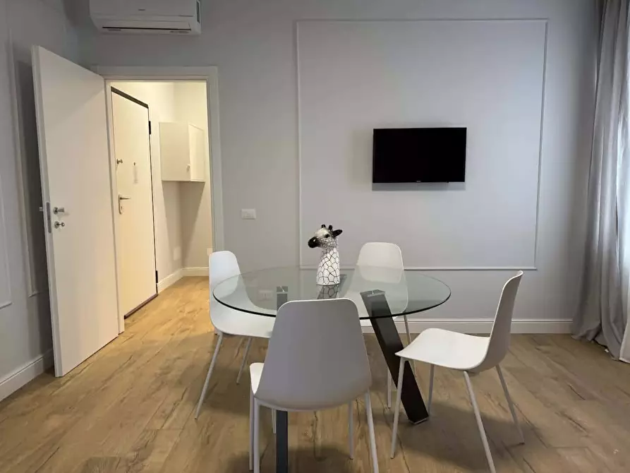 Immagine 2 di Appartamento in affitto  in Via Valleggio22 a Como