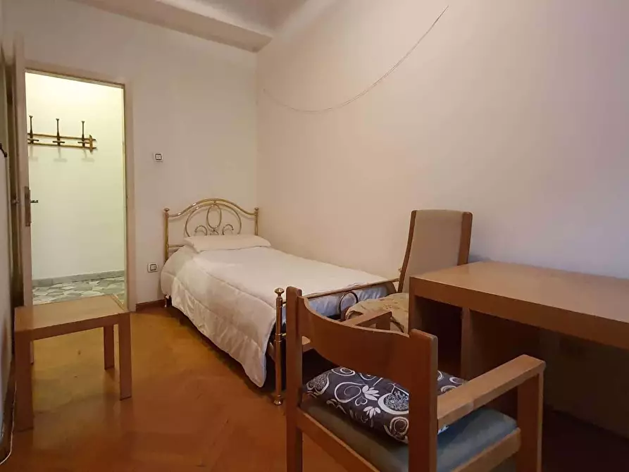 Immagine 1 di Camera in affitto  in Via Castelbarco18 a Trento