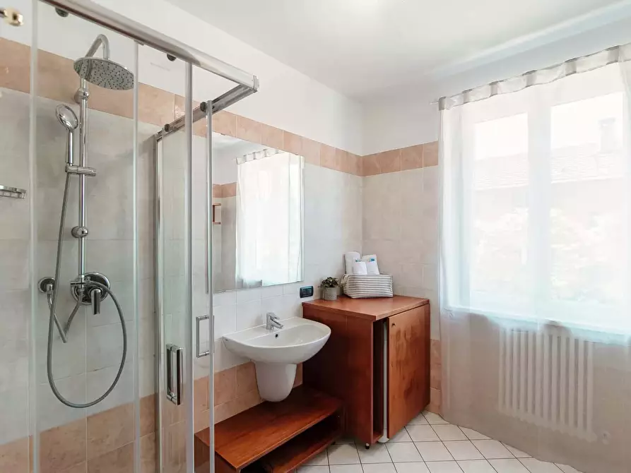 Immagine 32 di Appartamento in affitto  in Via Vittorio Emanuele II37 a Cernobbio