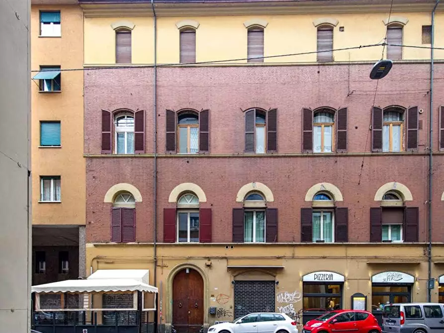 Immagine 9 di Camera in affitto  in Via del Borgo di San Pietro59 a Bologna