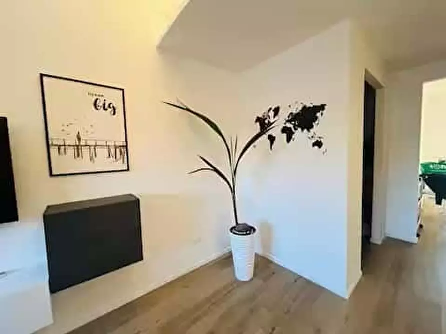 Immagine 32 di Appartamento in affitto  in Via Giuseppe Ravizza42 a Roma